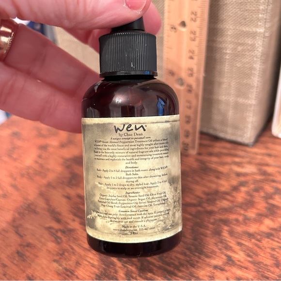 WEN Sweet Almond Mint Treatment Oil 2 fl oz - Picture 3 of 4